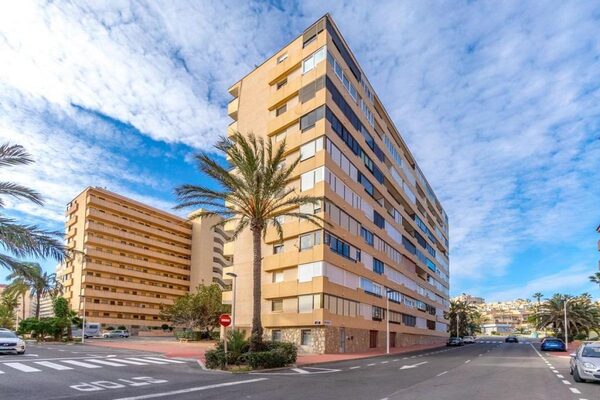 Apartments in Torrevieja, Spain, 34m² - image 12