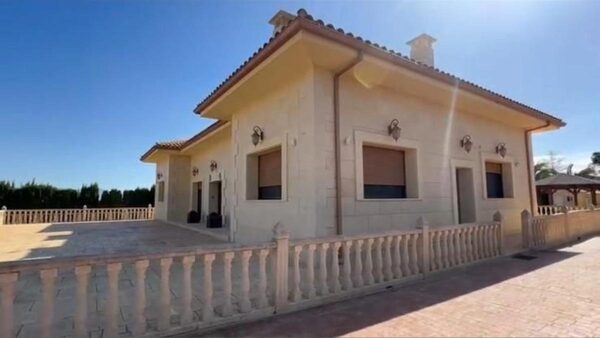 Domy w Aspe, Hiszpania, 669m² - obraz 4