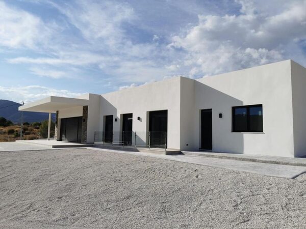 Villa in Pinoso, Spain, 209m² - image 24