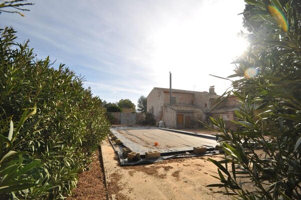 Villa in Pinoso, Spain, 613m² - image 3