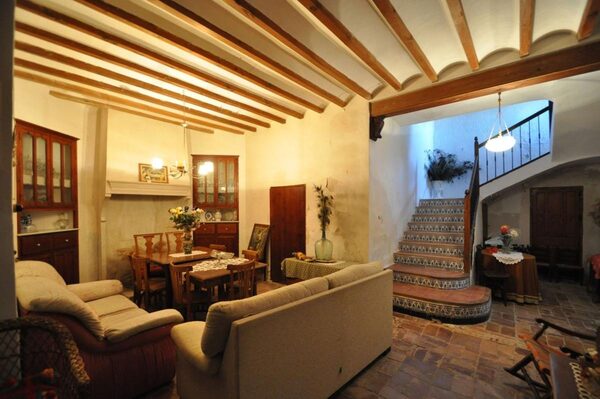 Villa in Pinoso, Spain, 613m² - image 2