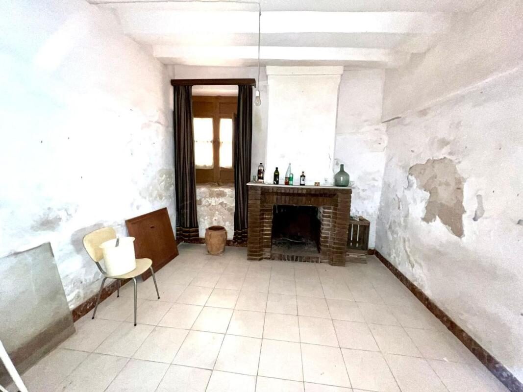 Houses with 8 bedrooms, 380m² in Pinoso, Spain [ID: 0152-619825]
