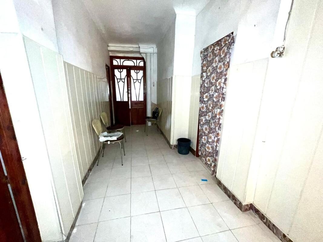Houses with 8 bedrooms, 380m² in Pinoso, Spain [ID: 0152-619825]