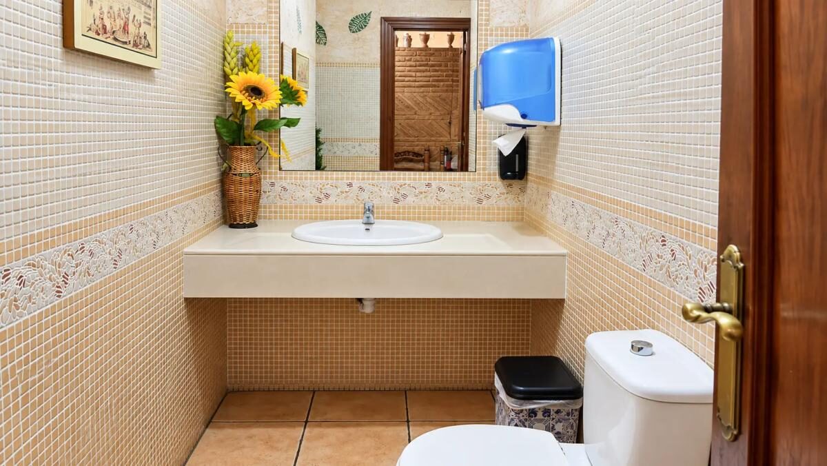 Комерційна нерухомість з 5 спальнями, 166м² в Оріуела, Іспанія [ID: 0152-619036]