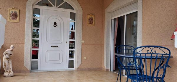 Willa w Benferri, Hiszpania, 265m² - obraz 4