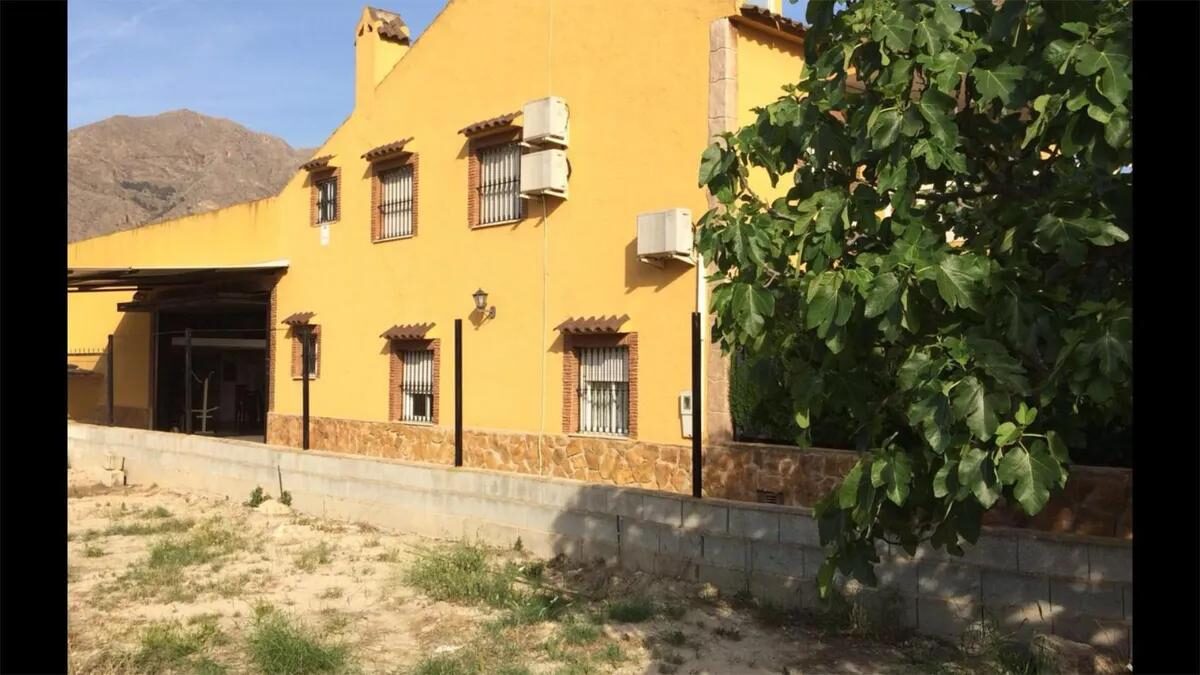 Willa z 4 sypialniami, 350m² w Orihuela, Hiszpania [ID: 0152-619030]