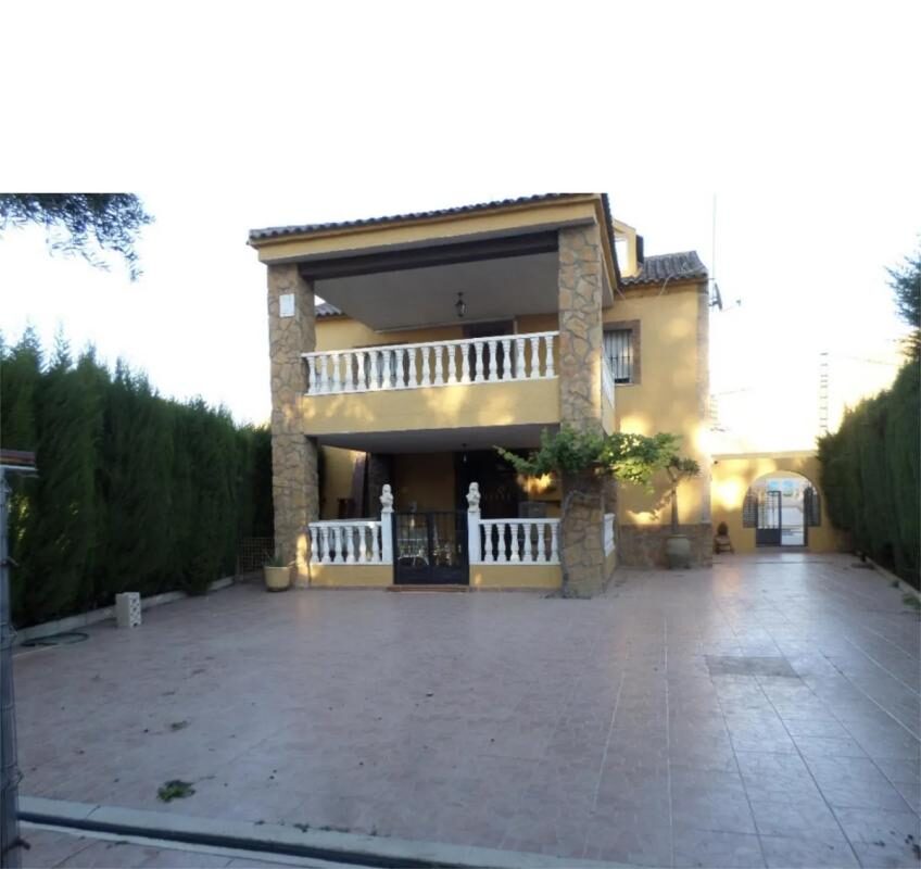 Willa z 4 sypialniami, 350m² w Orihuela, Hiszpania [ID: 0152-619030]