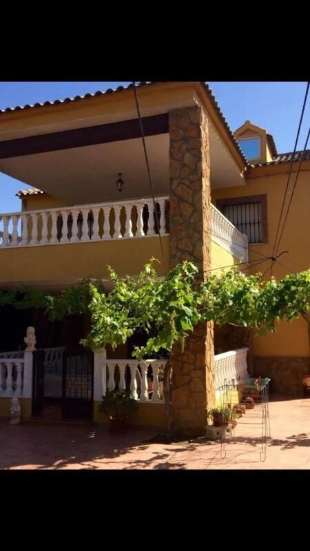 Willa z 4 sypialniami, 350m² w Orihuela, Hiszpania [ID: 0152-619030]