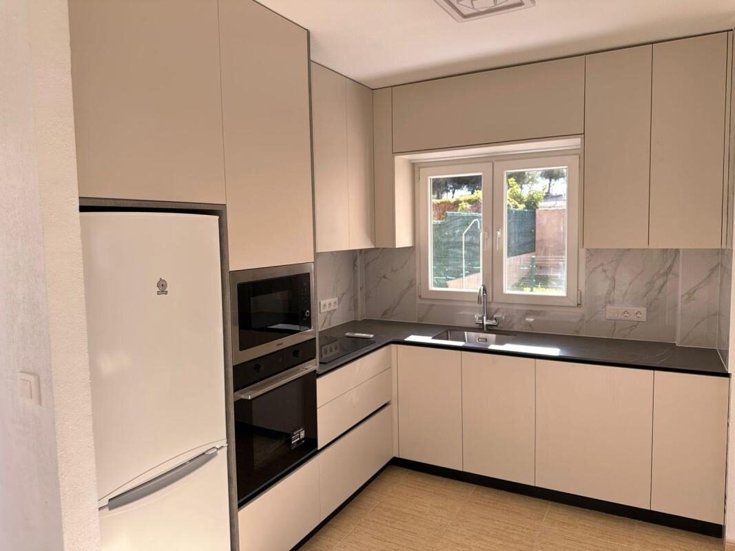Вілла з 4 спальнями, 207м² в Торрев'єха, Іспанія [ID: 0152-619027]