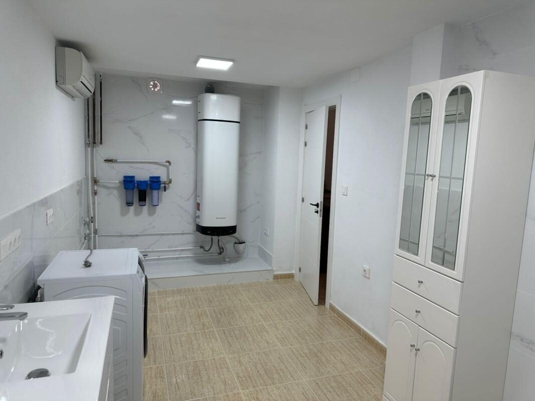Вілла з 4 спальнями, 207м² в Торрев'єха, Іспанія [ID: 0152-619027]