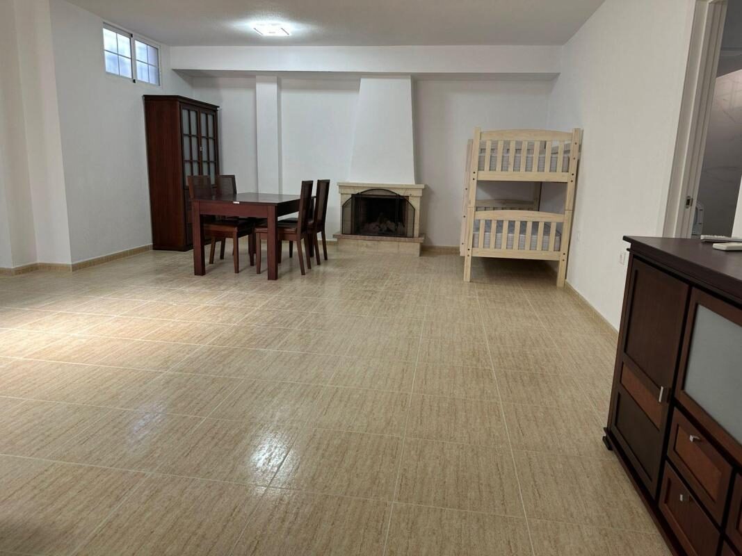 Вілла з 4 спальнями, 207м² в Торрев'єха, Іспанія [ID: 0152-619027]