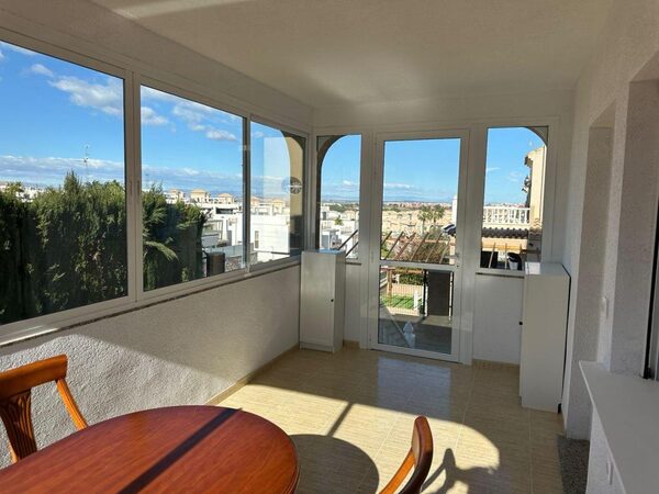 Villa in Torrevieja, Spain, 207m² - image 8