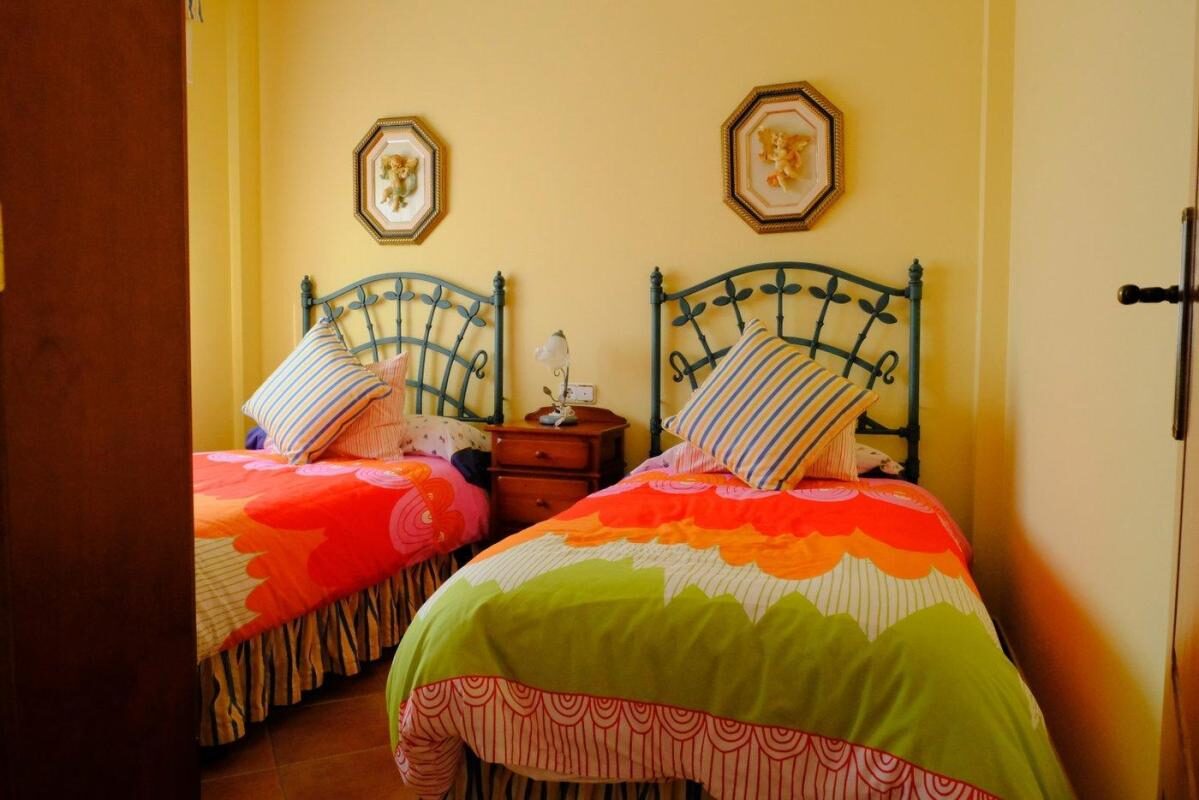 Willa z 5 sypialniami, 500m² w Orihuela, Hiszpania [ID: 0152-619024]