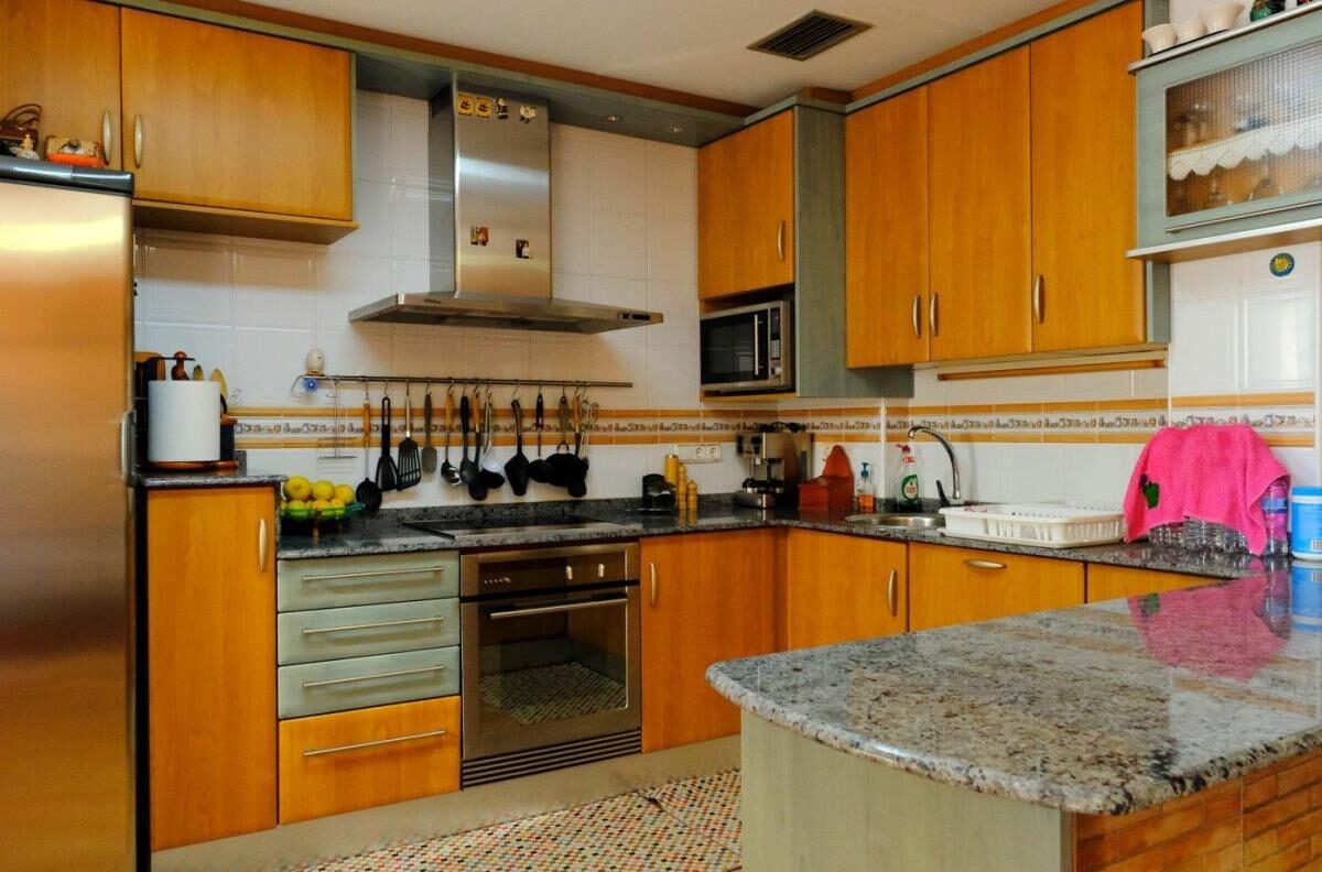 Willa z 5 sypialniami, 500m² w Orihuela, Hiszpania [ID: 0152-619024]
