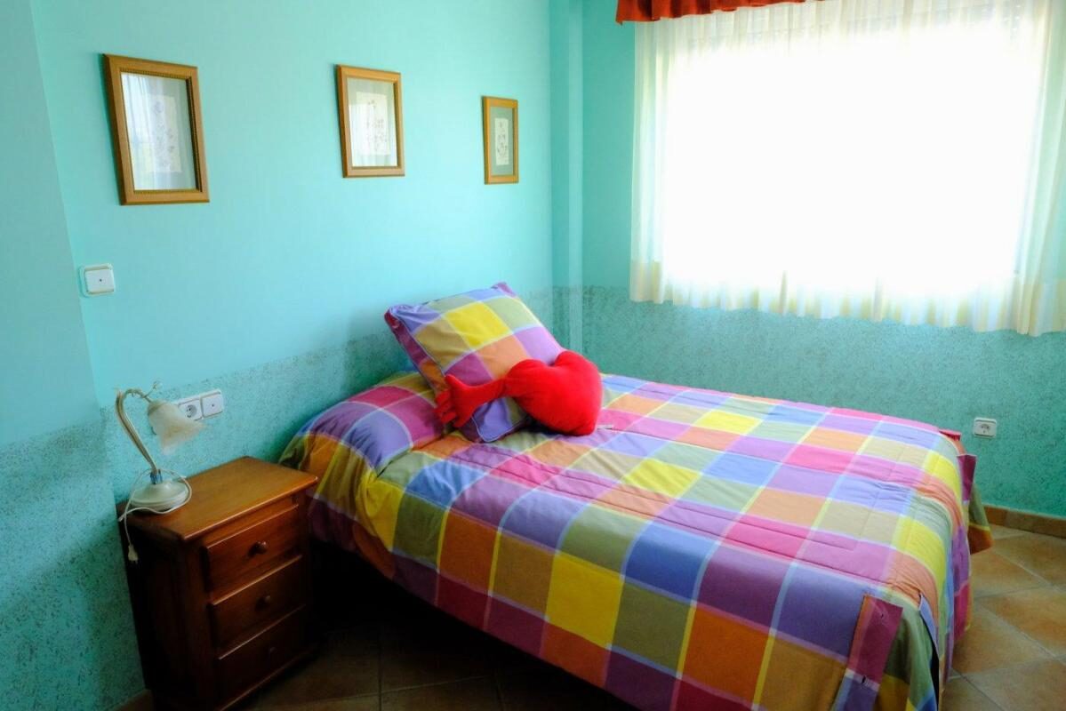 Willa z 5 sypialniami, 500m² w Orihuela, Hiszpania [ID: 0152-619024]