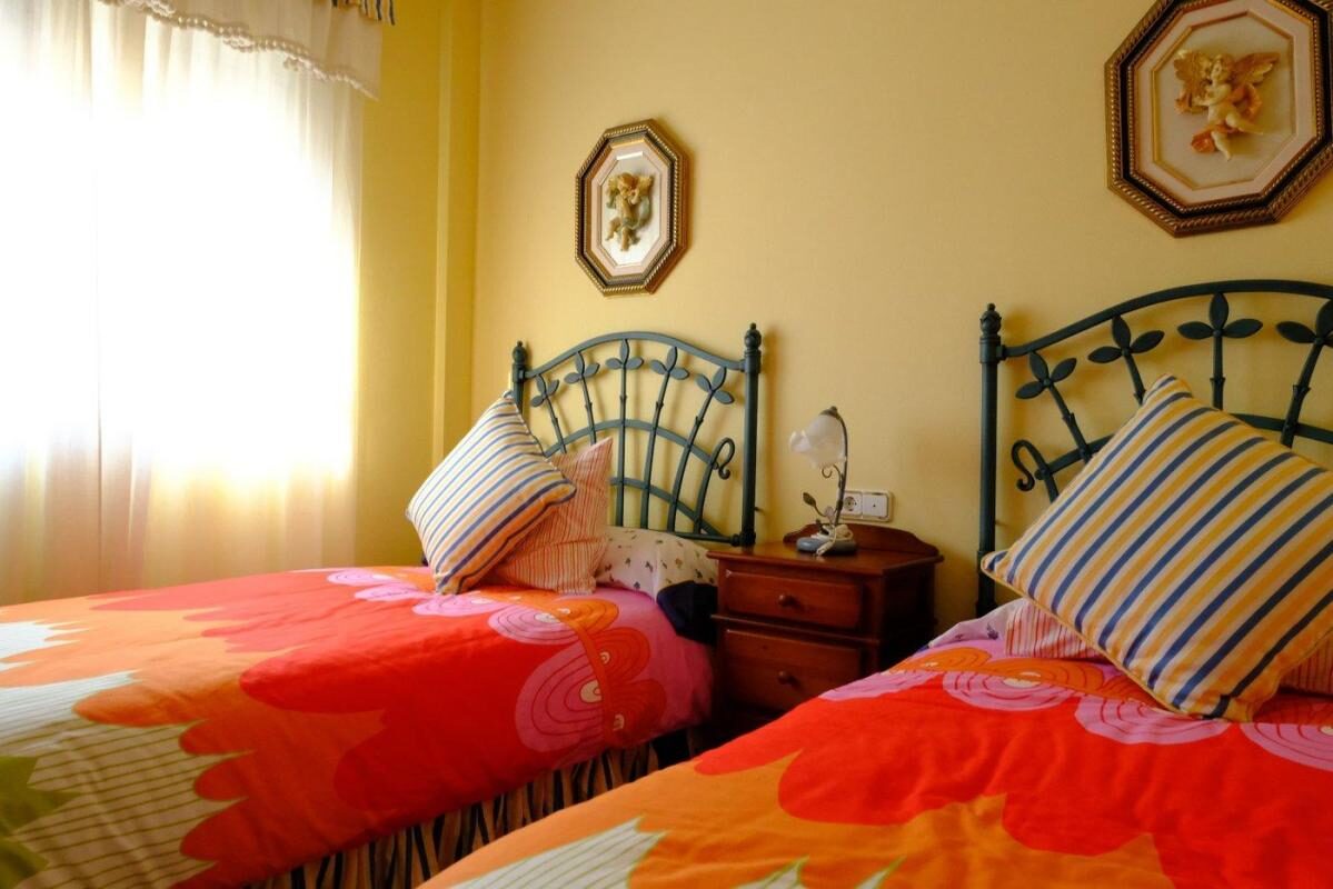 Willa z 5 sypialniami, 500m² w Orihuela, Hiszpania [ID: 0152-619024]