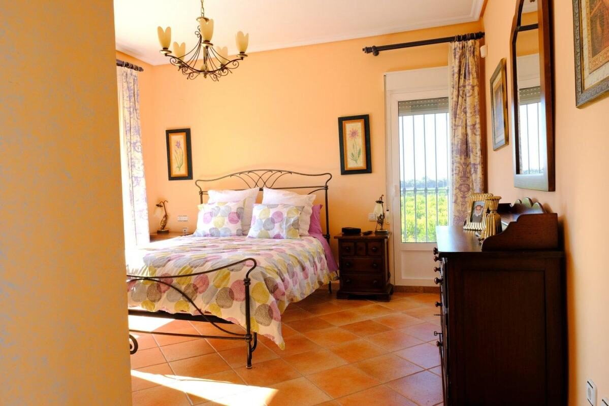 Willa z 5 sypialniami, 500m² w Orihuela, Hiszpania [ID: 0152-619024]