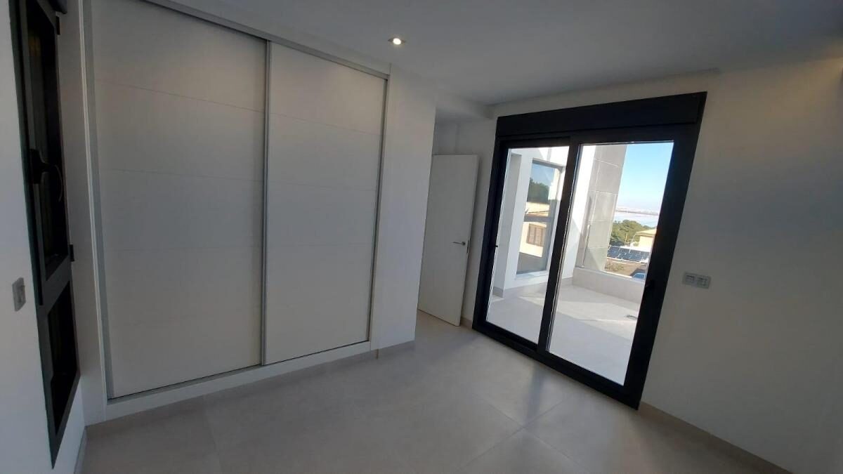 Вілла з 3 спальнями, 190м² в Торрев'єха, Іспанія [ID: 0152-619020]