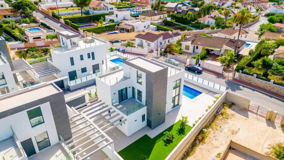 Вілла з 3 спальнями, 190м² в Торрев'єха, Іспанія [ID: 0152-619021]