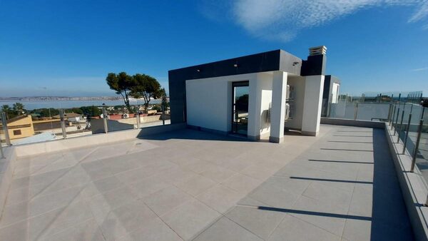 Villa in Torrevieja, Spain, 190m² - image 20