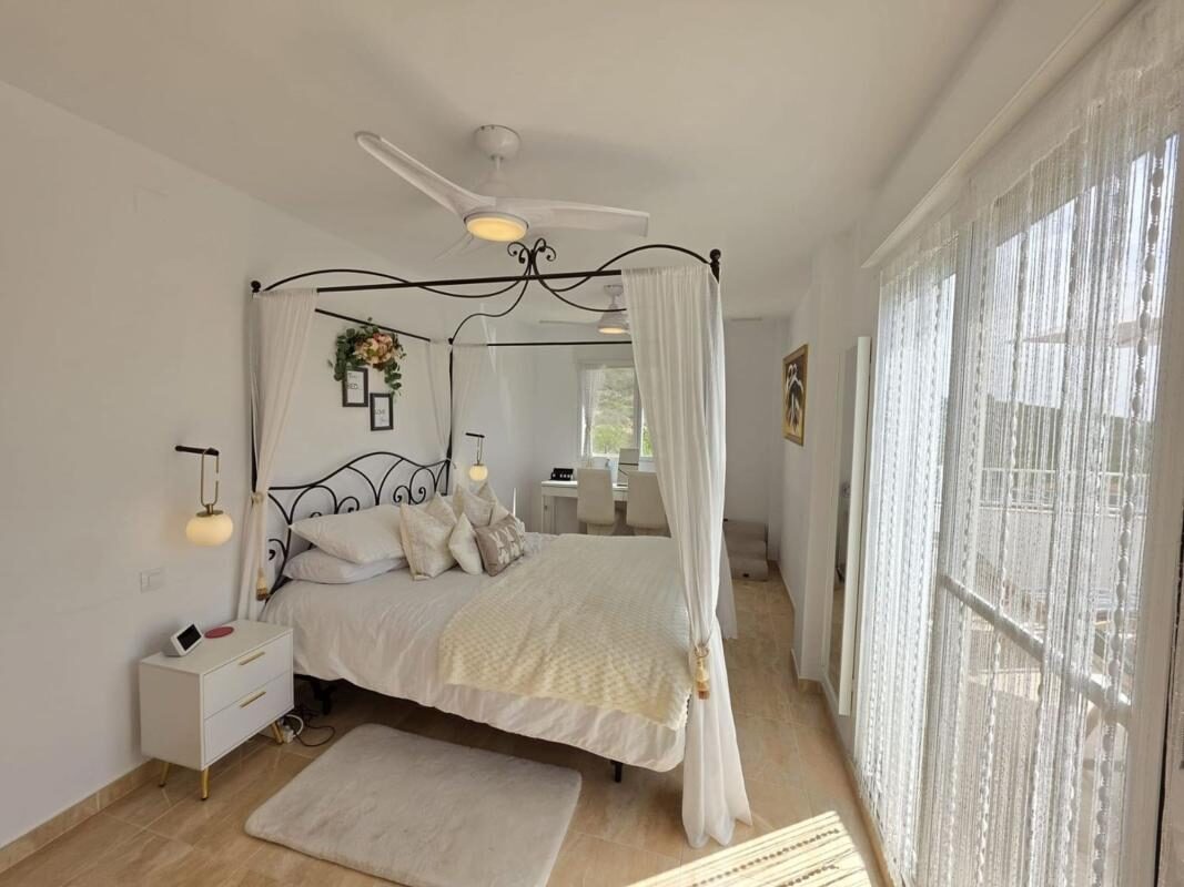 Будинки з 3 спальнями, 263м² в Піносо, Іспанія [ID: 0152-618947]