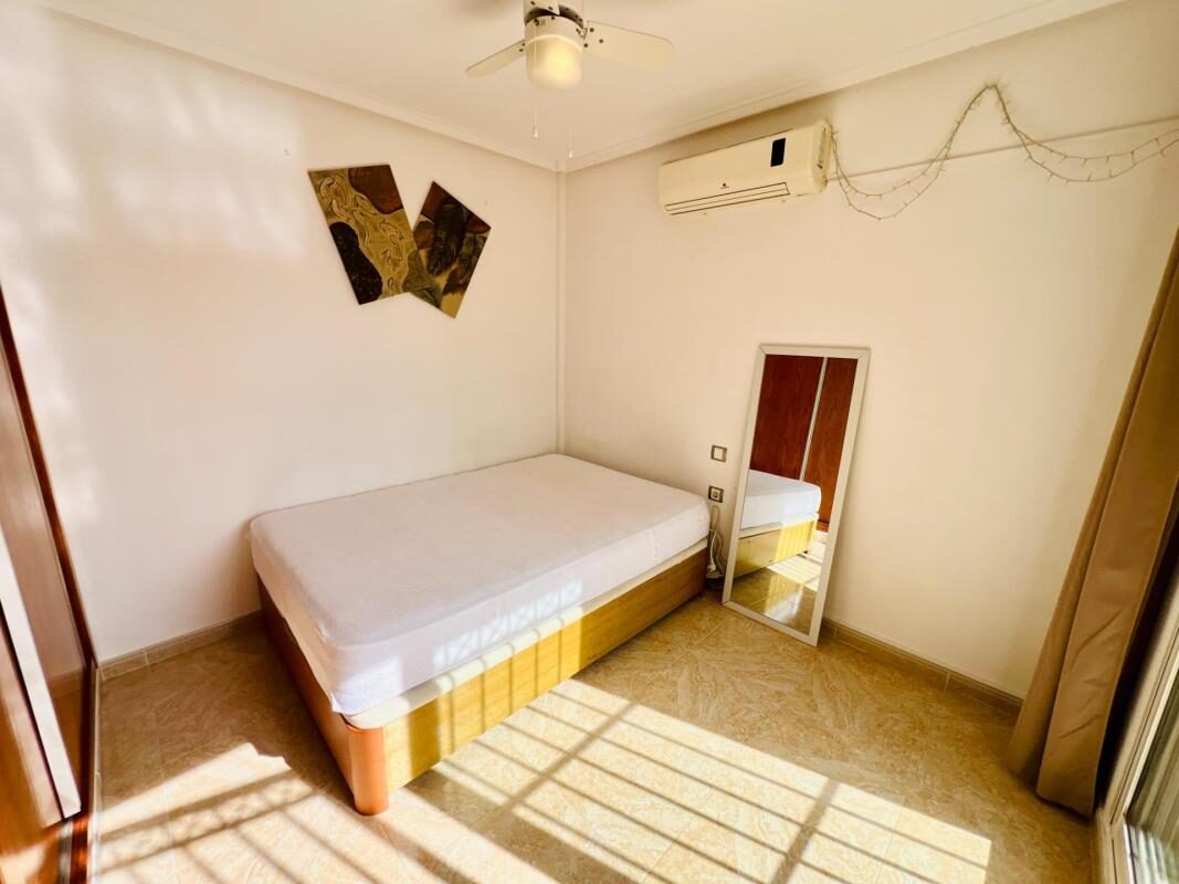 Townhouse with 3 bedrooms, 108m² in Torrevieja, Spain [ID: 0152-618043]