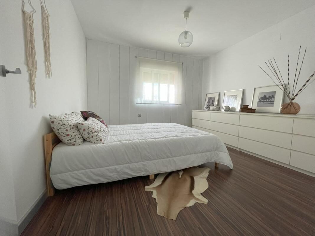 Townhouse with 3 bedrooms, 194m² in Torrevieja, Spain [ID: 0152-618041]
