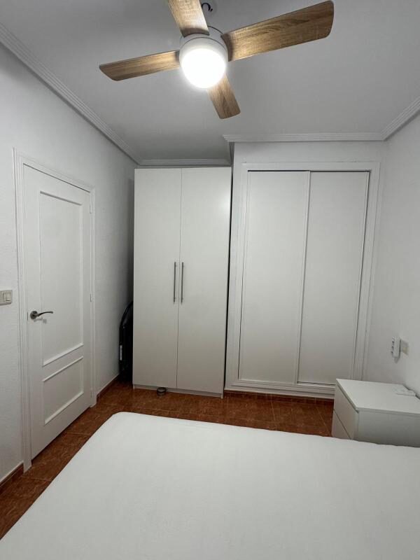 Apartments in Torrevieja, Spain, 86m² - image 4