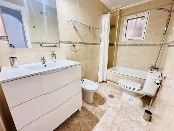 Apartamenty w Torrevieja, Hiszpania, 60m² - obraz 10