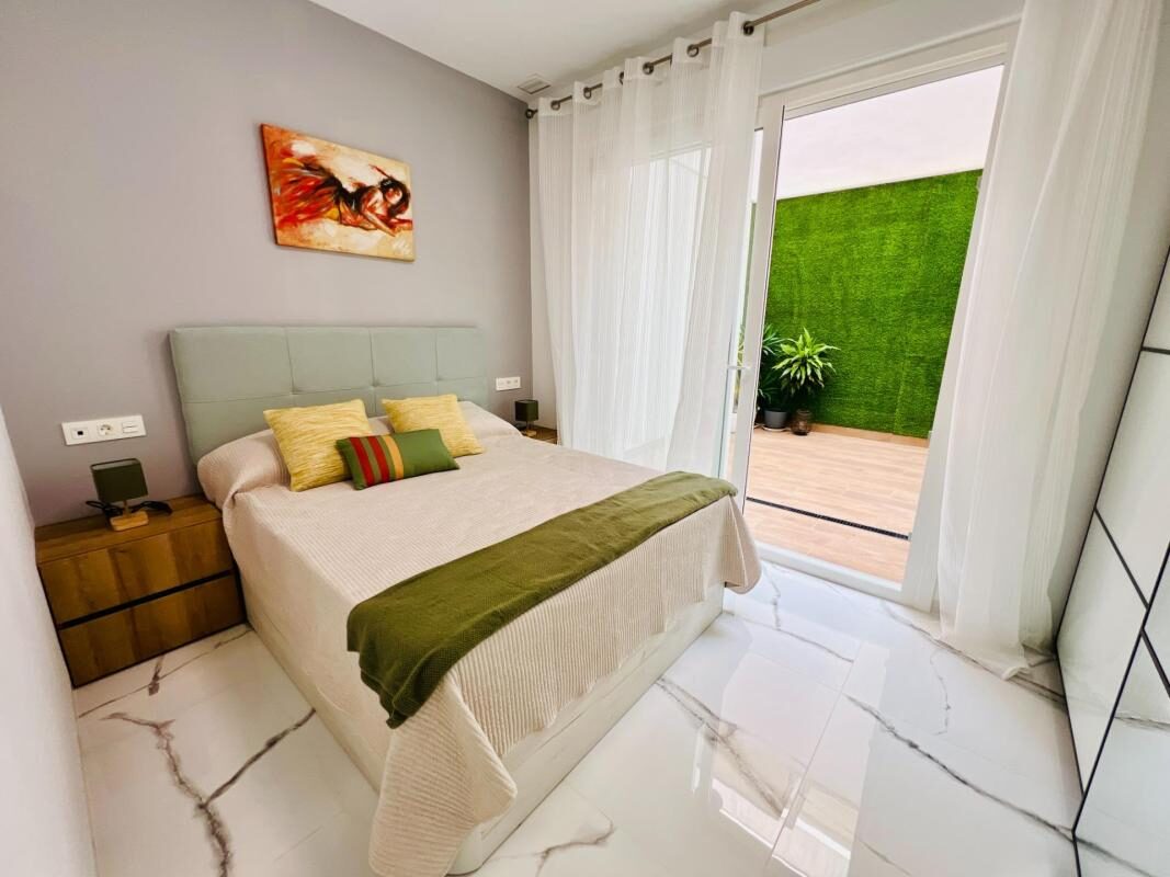 Апартаменты с 2 спальнями, 74м² в Торревьеха, Испания [ID: 0152-605728]