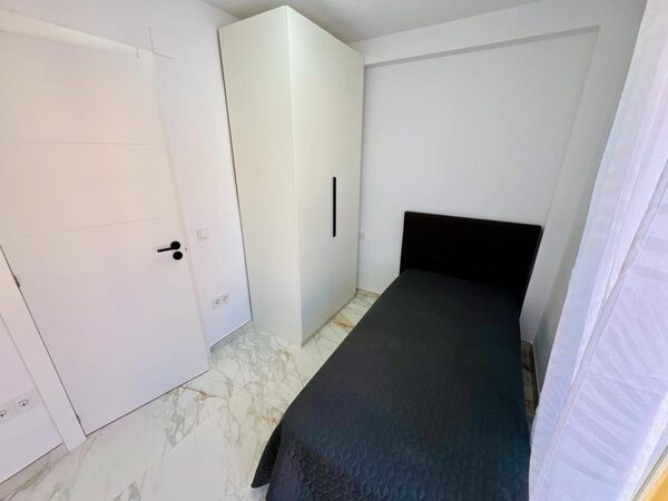 Bungalow w Torrevieja, Hiszpania, 61m² - obraz 16