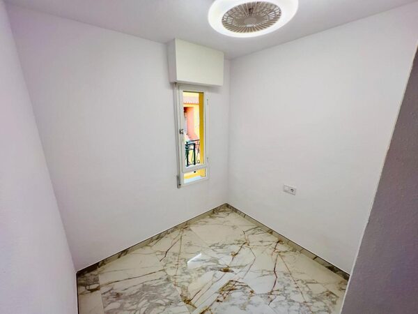 Bungalow w Torrevieja, Hiszpania, 61m² - obraz 14