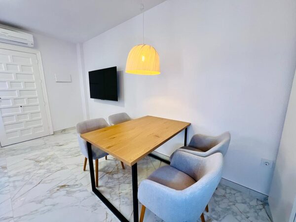 Bungalow w Torrevieja, Hiszpania, 61m² - obraz 8