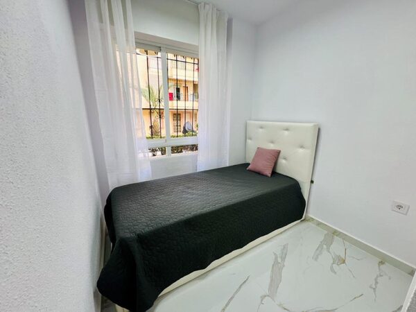 Bungalow w Torrevieja, Hiszpania, 58m² - obraz 10