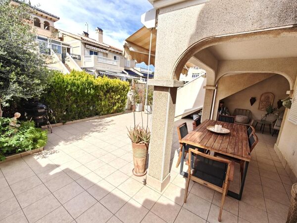 Bungalow w Orihuela, Hiszpania, 63m² - obraz 4