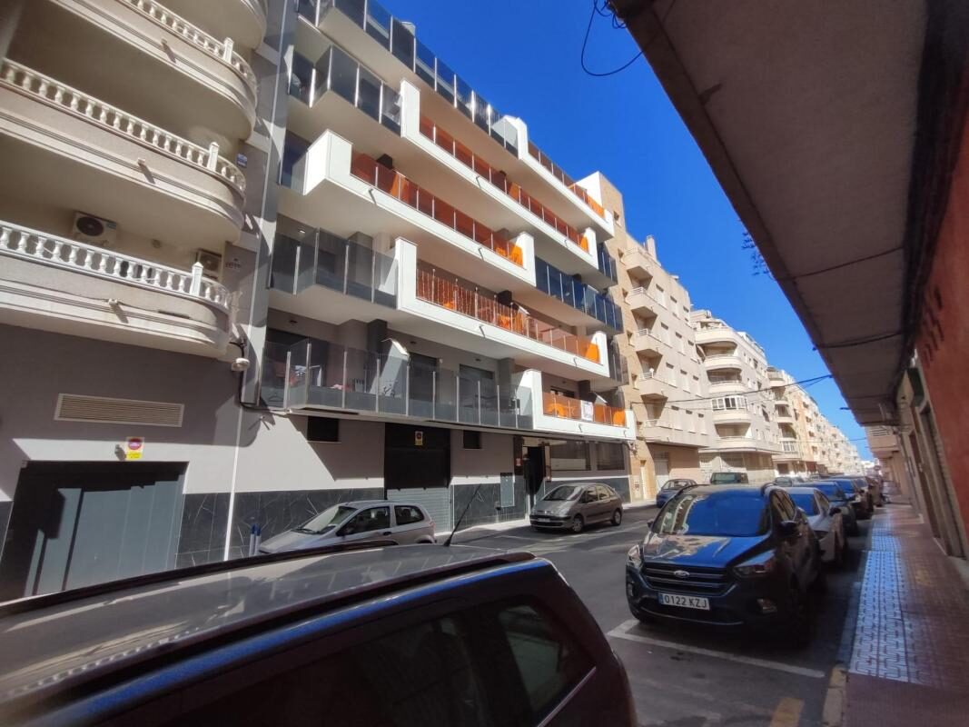 Apartamenty, 105m² w Torrevieja, Hiszpania [ID: 0152-605706]