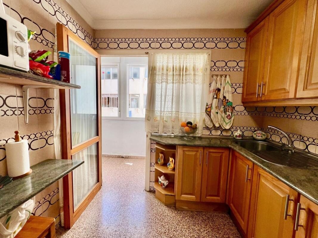Apartments with 3 bedrooms, 110m² in Torrevieja, Spain [ID: 0152-605046]