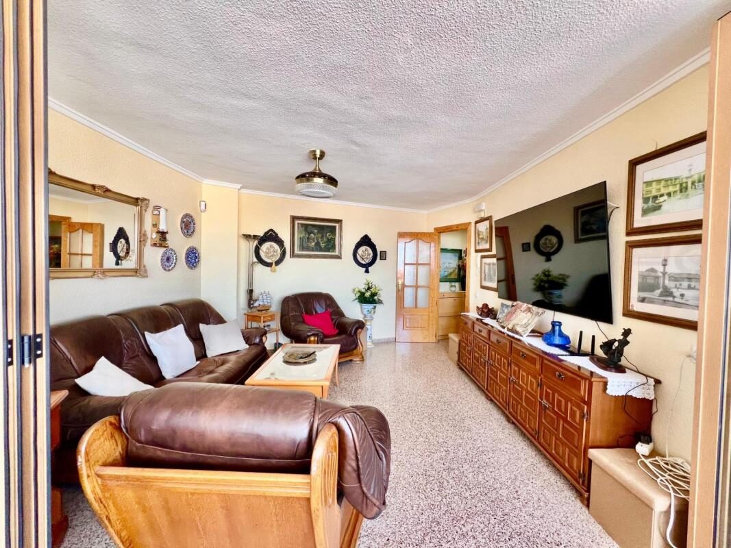 Apartments with 3 bedrooms, 110m² in Torrevieja, Spain [ID: 0152-605046]