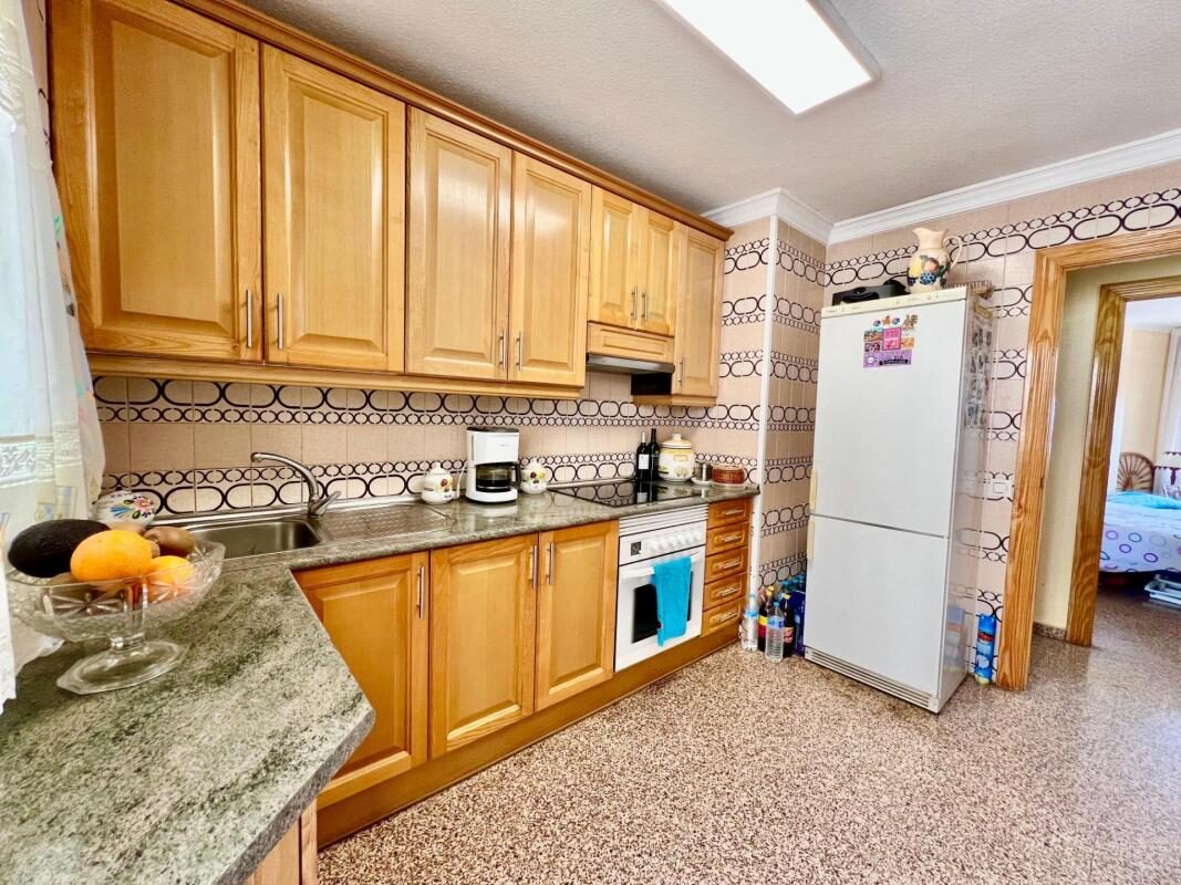 Apartments with 3 bedrooms, 110m² in Torrevieja, Spain [ID: 0152-605046]