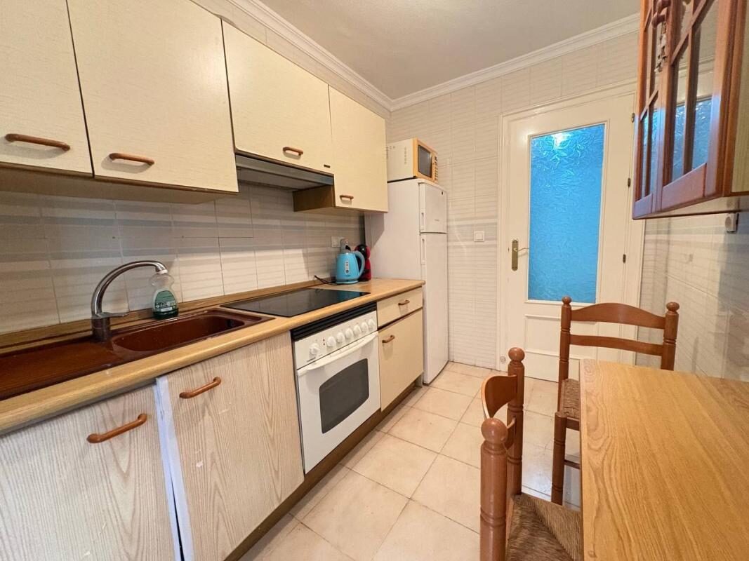 Apartments, 74m² in Torrevieja, Spain [ID: 0152-605036]