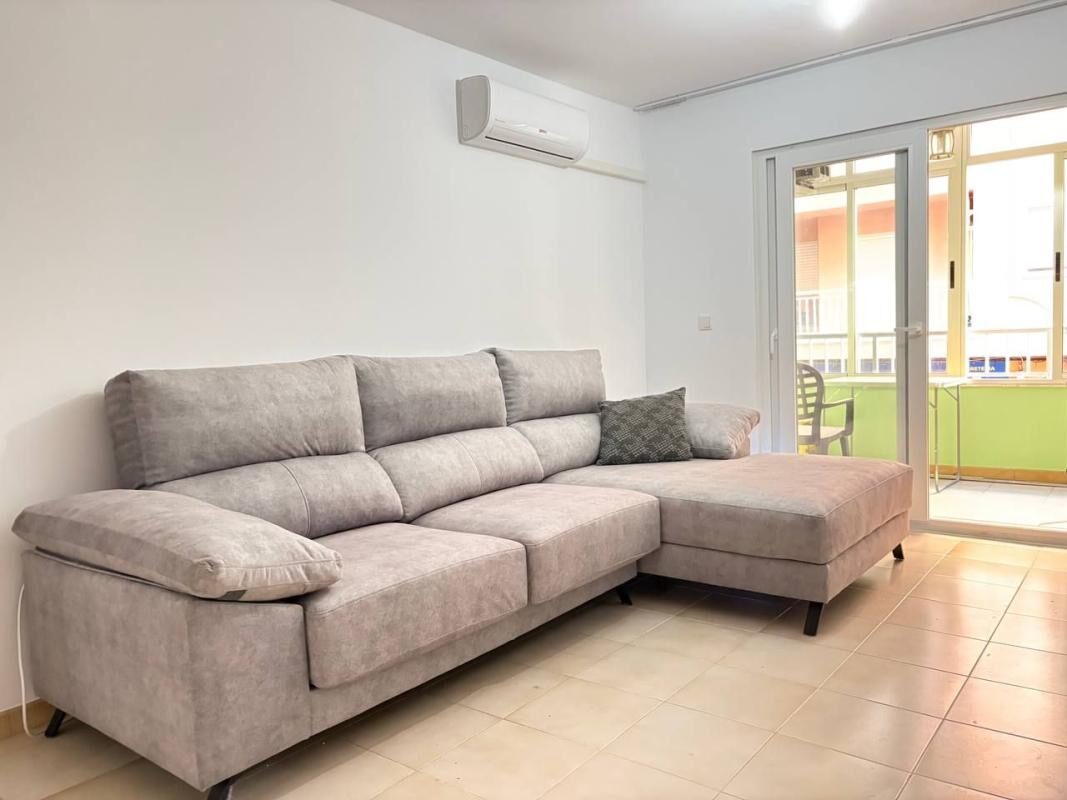 Apartments, 74m² in Torrevieja, Spain [ID: 0152-605036]