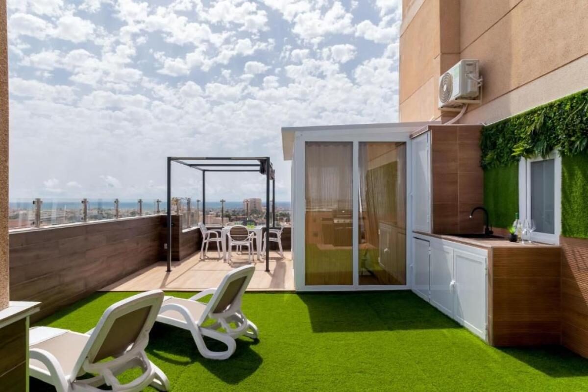 Apartments, 123m² in Torrevieja, Spain [ID: 0152-605037]