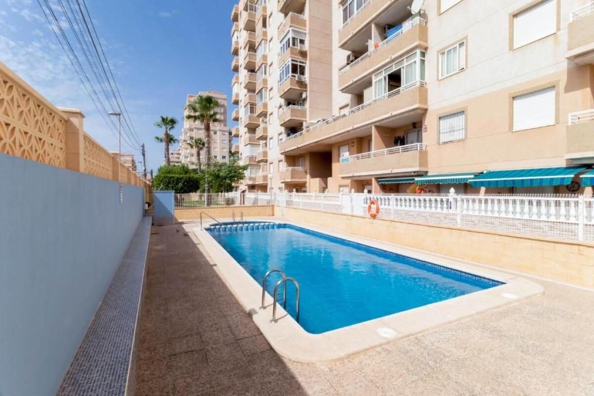 Apartments, 123m² in Torrevieja, Spain [ID: 0152-605037]
