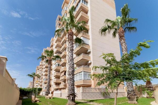 Apartments in Torrevieja, Spain, 123m² - image 3