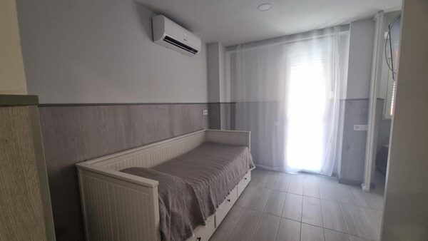 Apartments in Torrevieja, Spain, 105m² - image 8