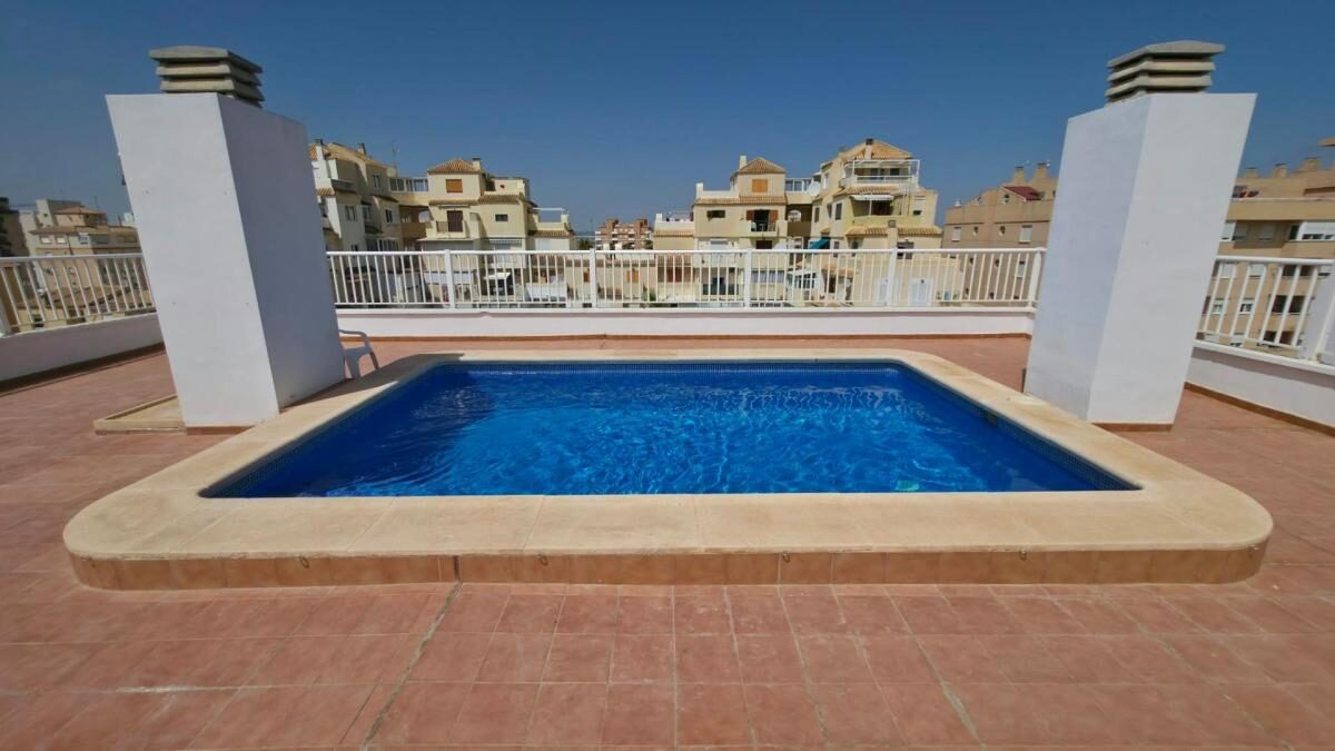 Apartments with 2 bedrooms, 73m² in Torrevieja, Spain [ID: 0152-604350]