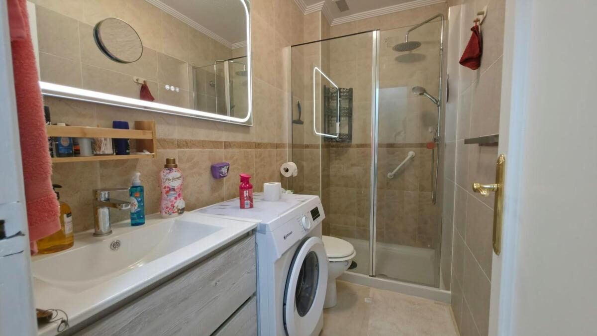 Apartments with 2 bedrooms, 73m² in Torrevieja, Spain [ID: 0152-604350]