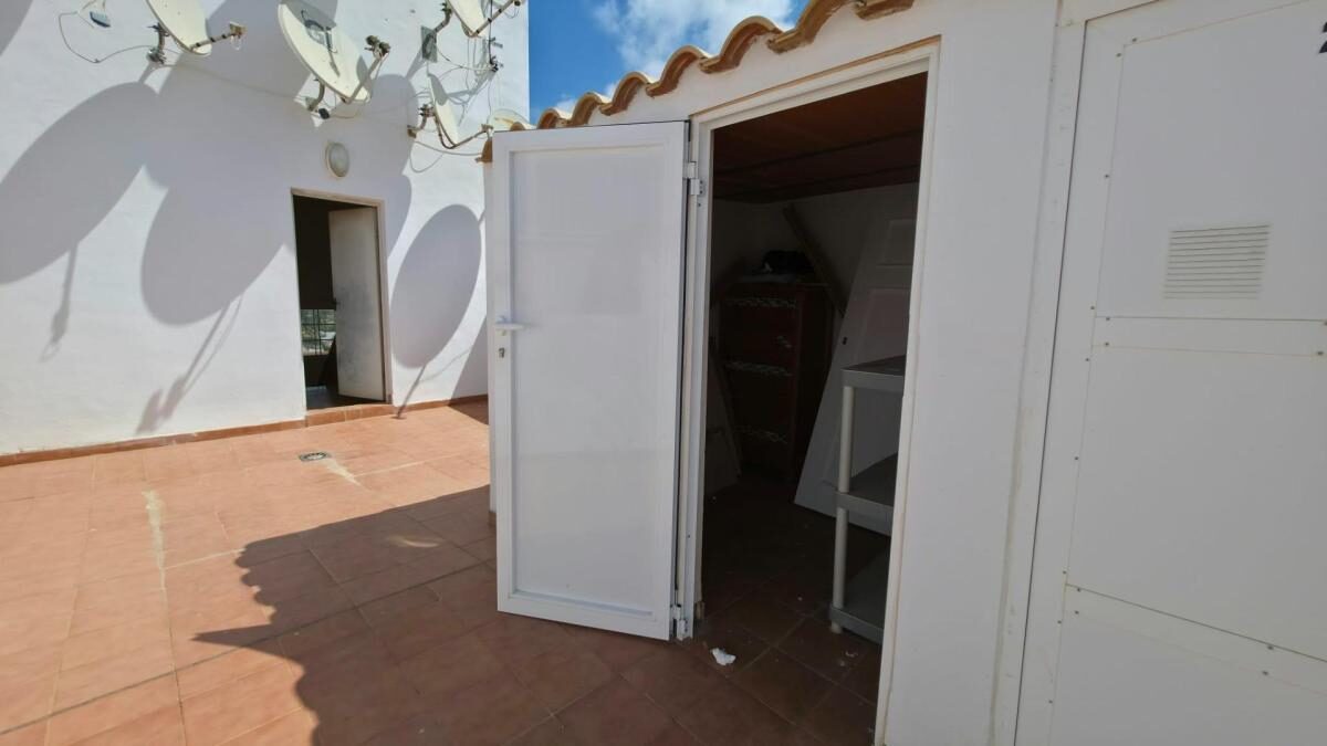 Apartments with 2 bedrooms, 73m² in Torrevieja, Spain [ID: 0152-604350]