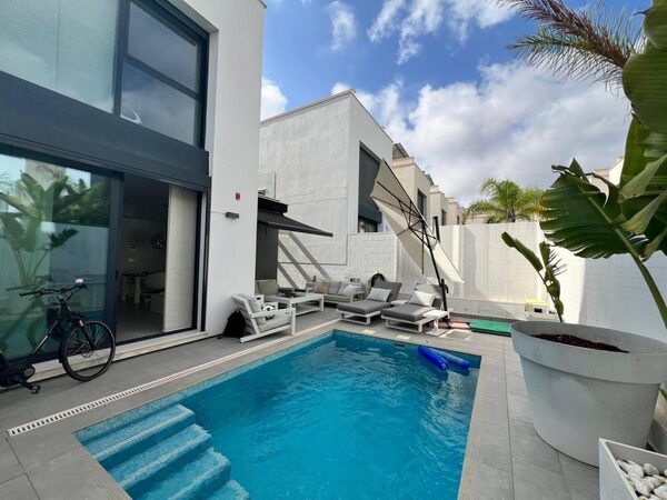 Villa in Orihuela, Spain, 103m² - image 22