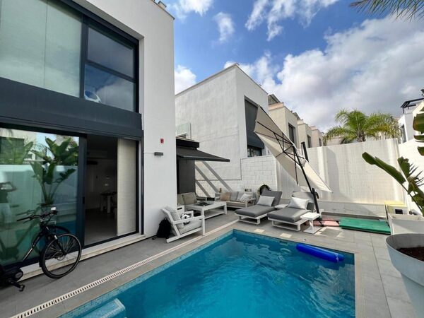 Villa in Orihuela, Spain, 103m² - image 21